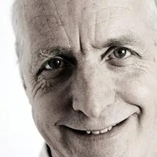Chris Quartermaine (Dowsing Expert)