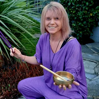 Kaye Satchell (Kayesworld Sound Sanctuary)