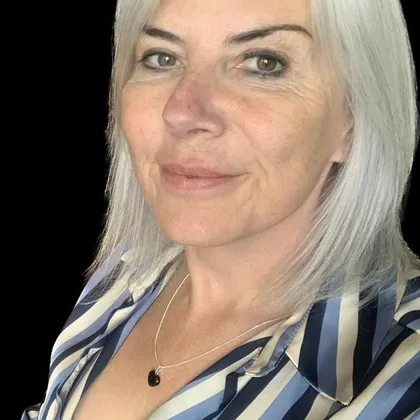 Lynne Redvers (Spiritualist Medium)